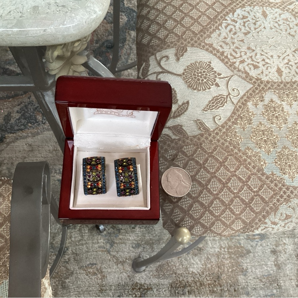 Heidi Daus Byzantine Multi-Color Swarovski Crystal Clip On Earrings Signed - Picture 2 of 6